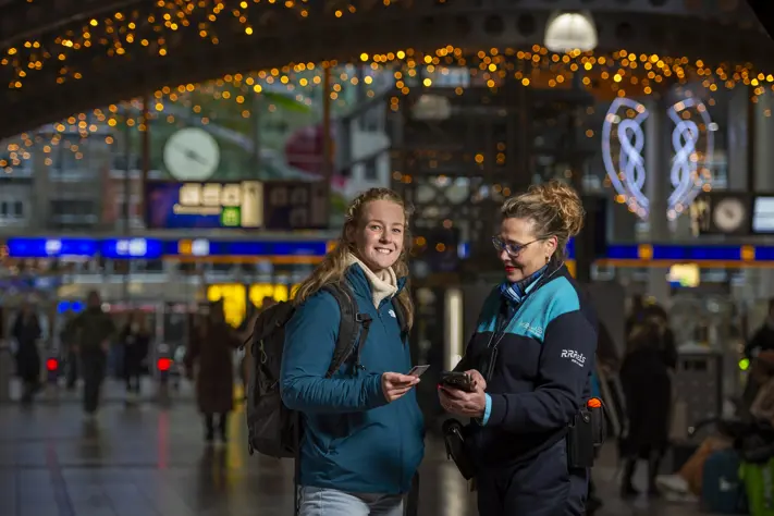 2024: een feestelijk en succesvol jaar met een stabiele reizigerstevredenheid